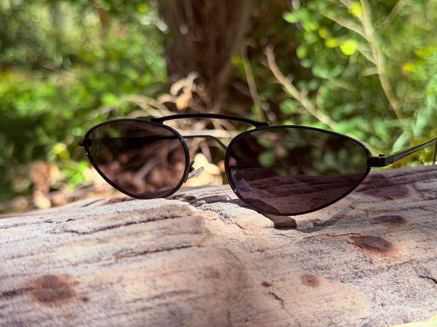 DESERT AURA SUNGLASSES