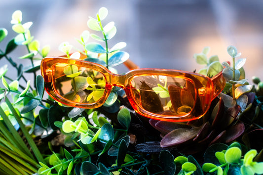 OOZEY ORANGE SUNGLASSES