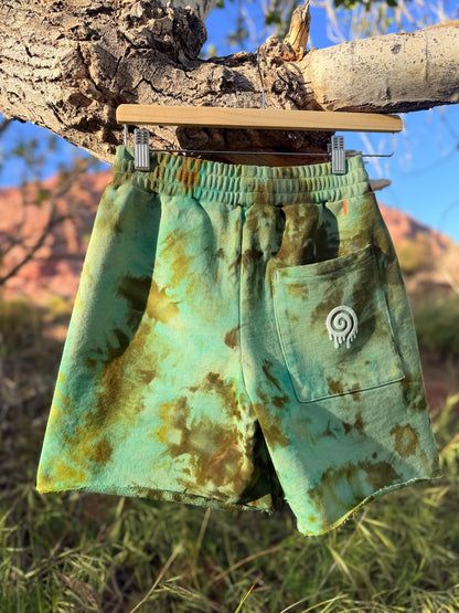 Swampy Drippy Droppy #004 - Bloom From the Bog